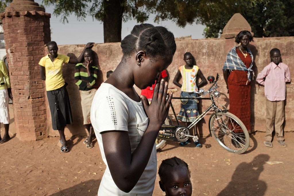 Amref Operating In Southern Sudan And Kenya Marco Di Lauro